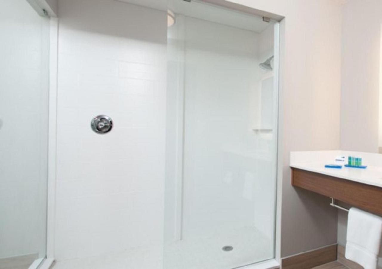 Holiday Inn Express Quantico - Stafford By Ihg Extérieur photo
